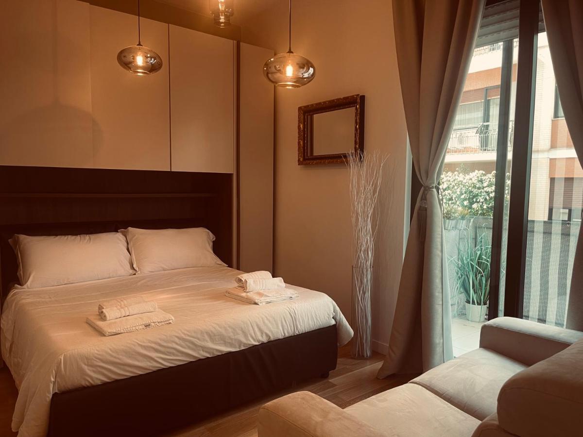 Futura Exclusive Suite 4 Барі Екстер'єр фото